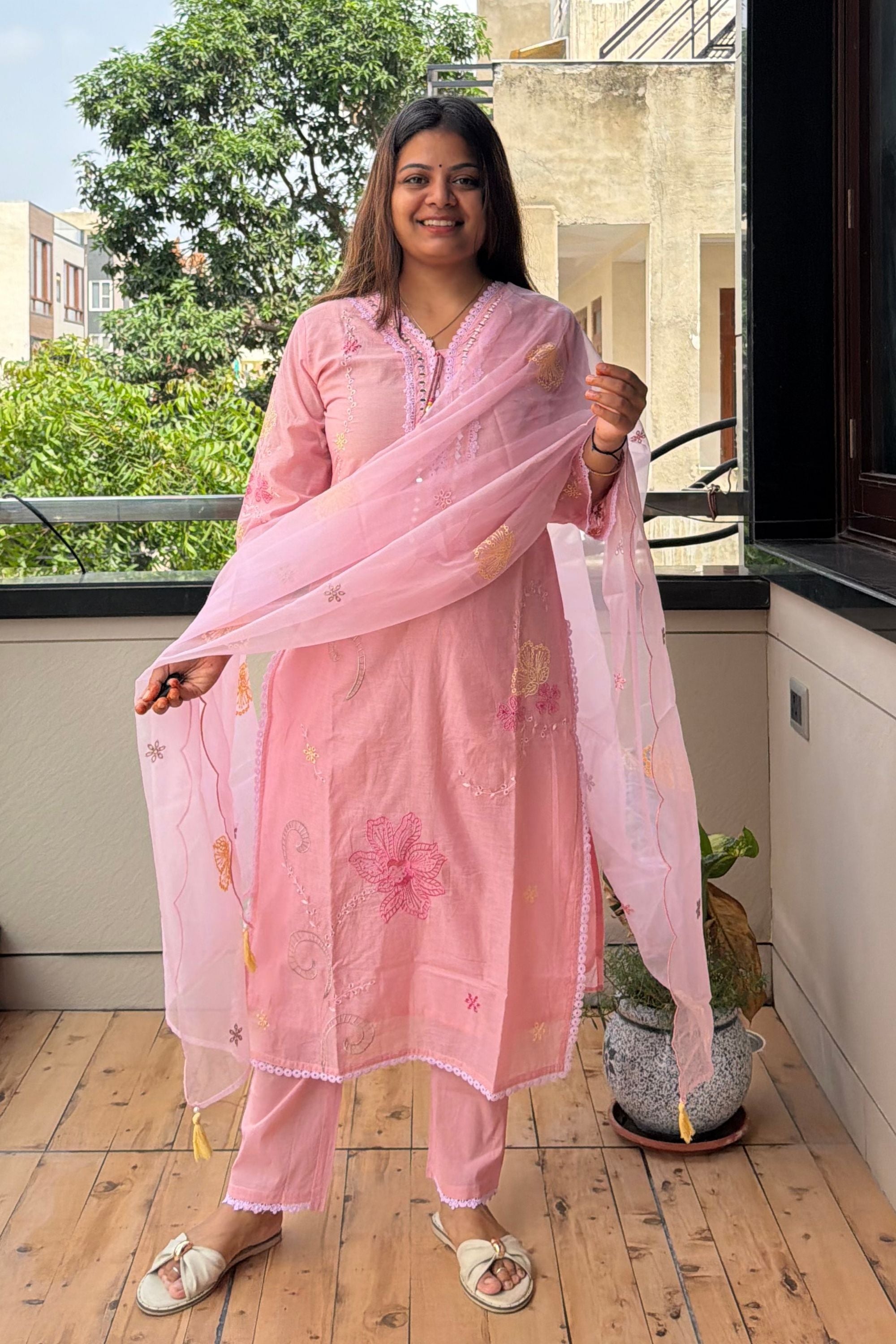 Dupatta Pant Set