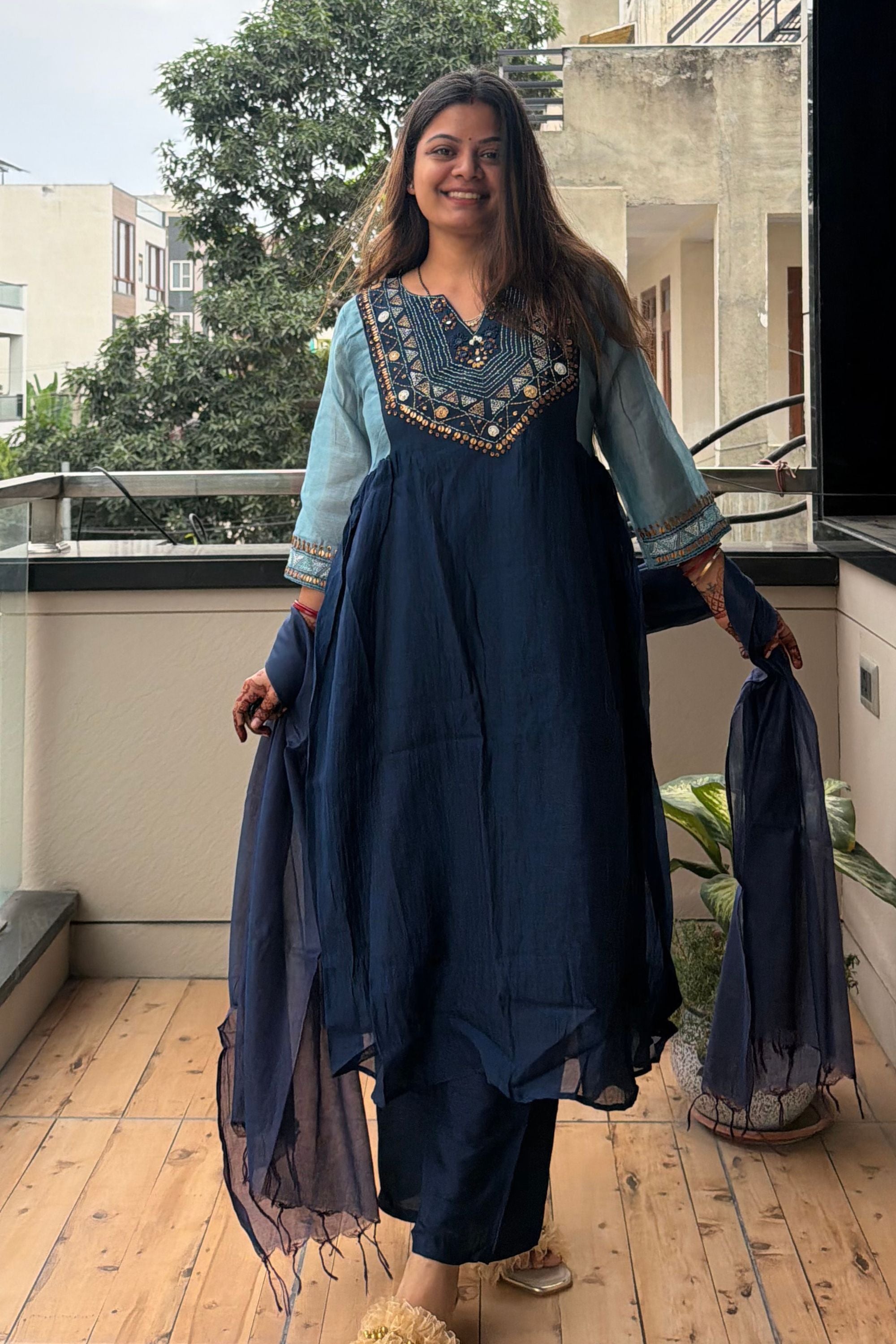 Dupatta Pant Set