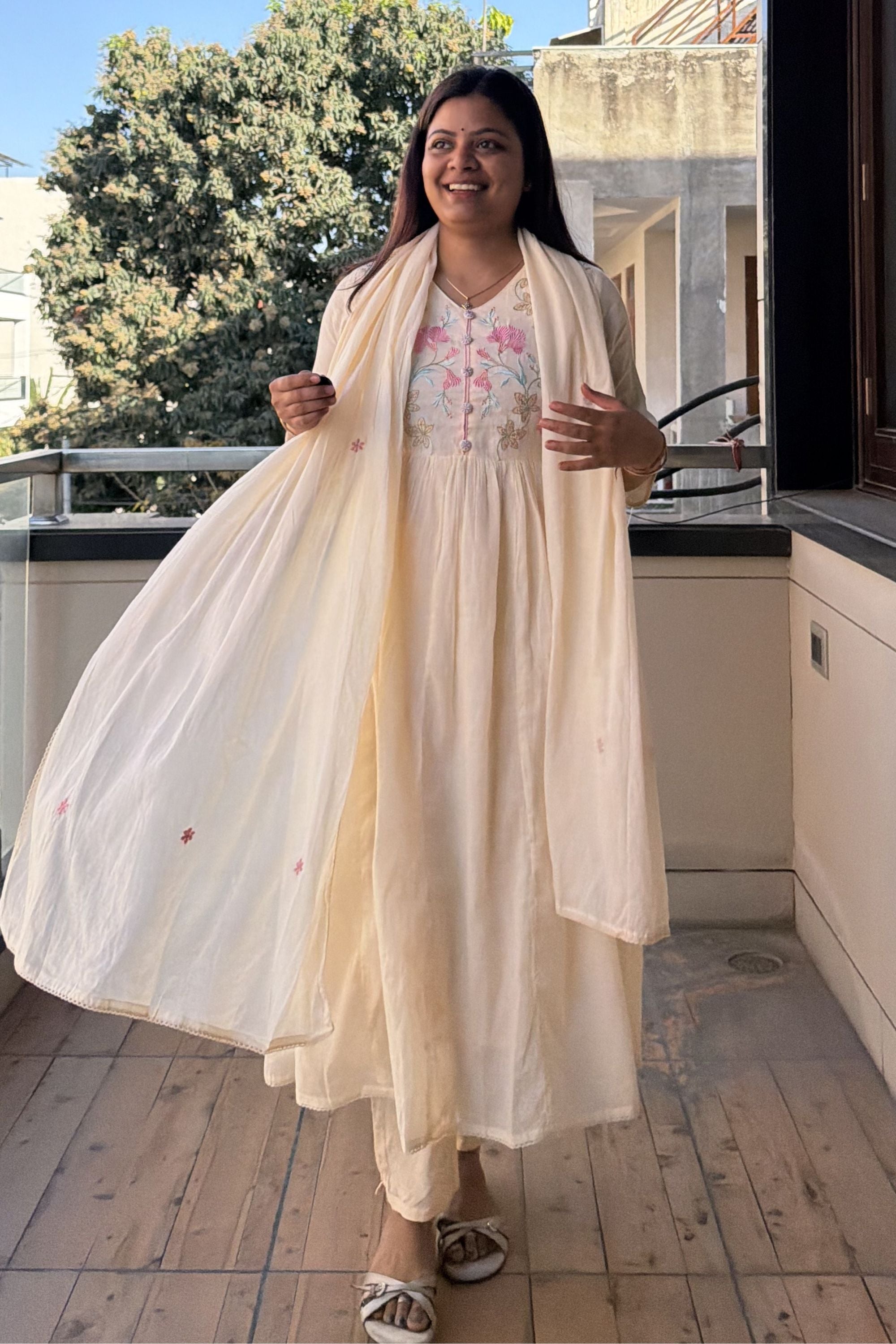 Dupatta Pant Set