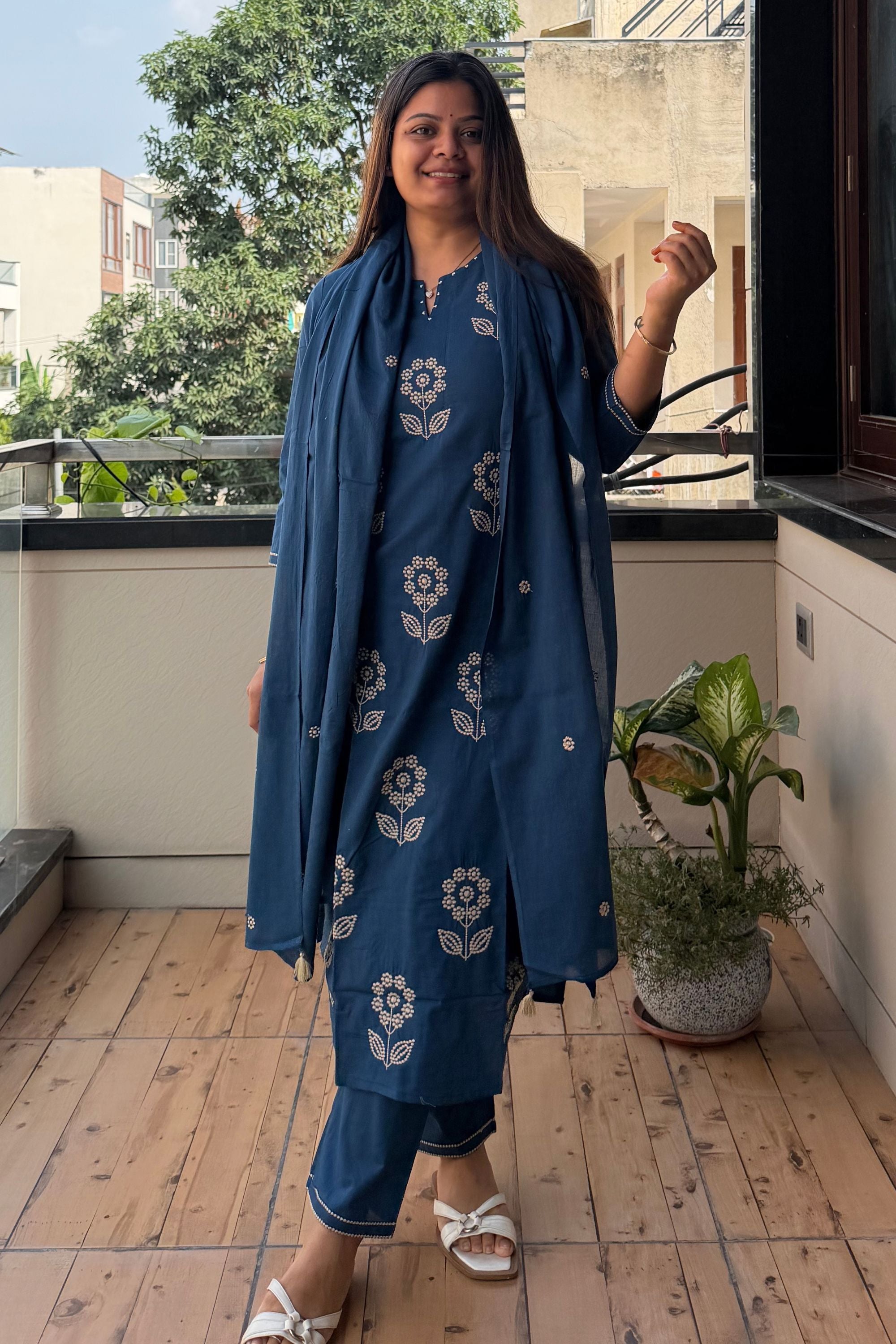 Dupatta Pant Set