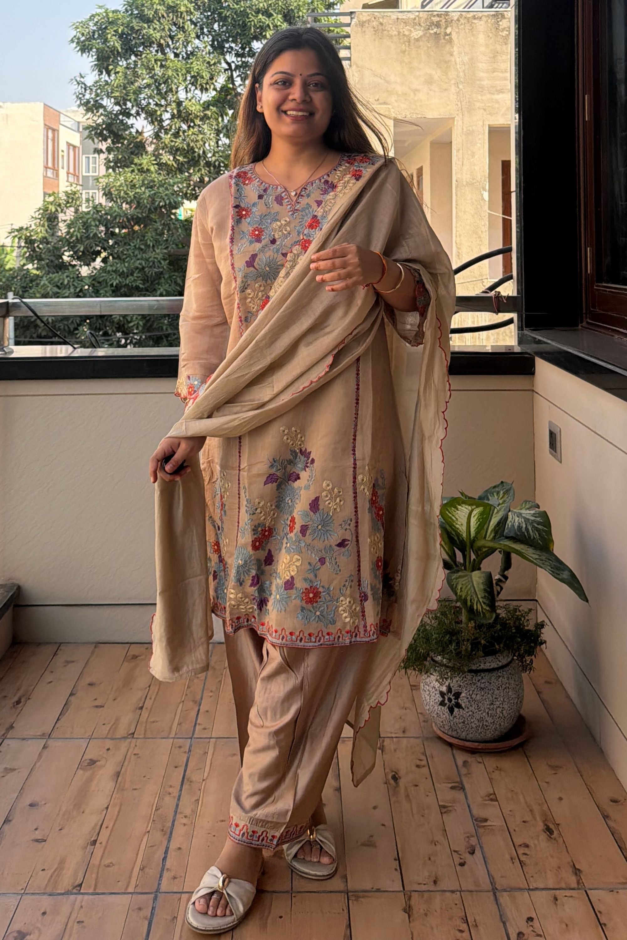 Kashmiri set