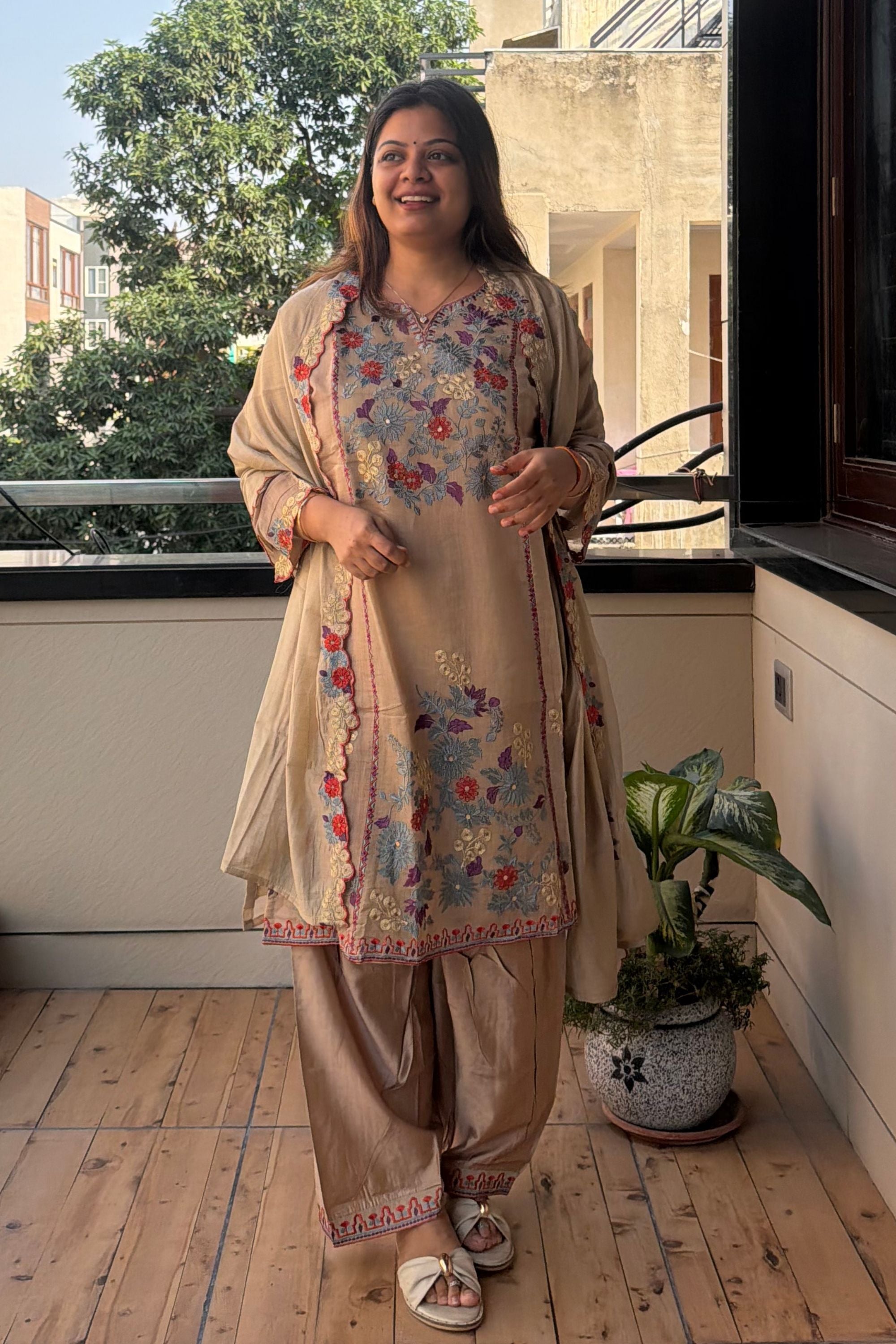 Kashmiri set