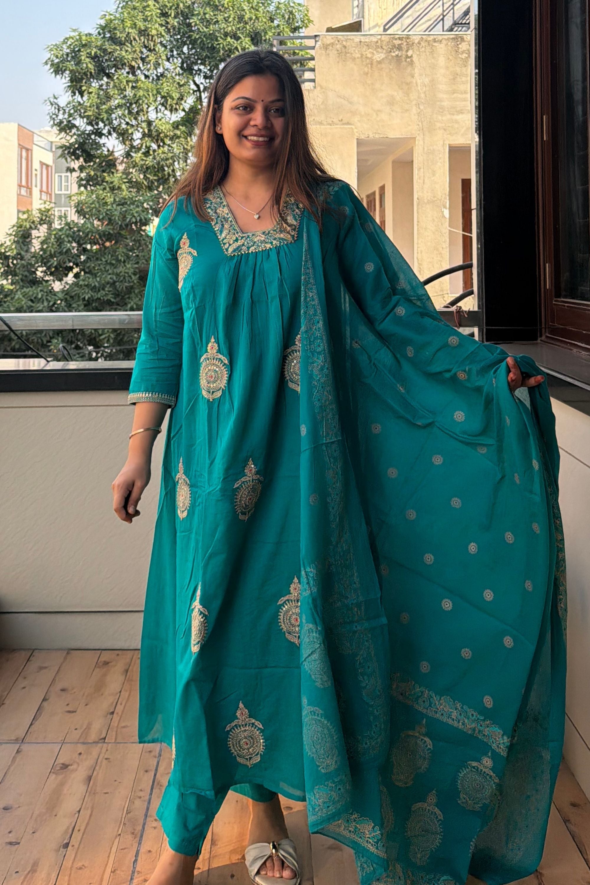 Dupatta Pant Set
