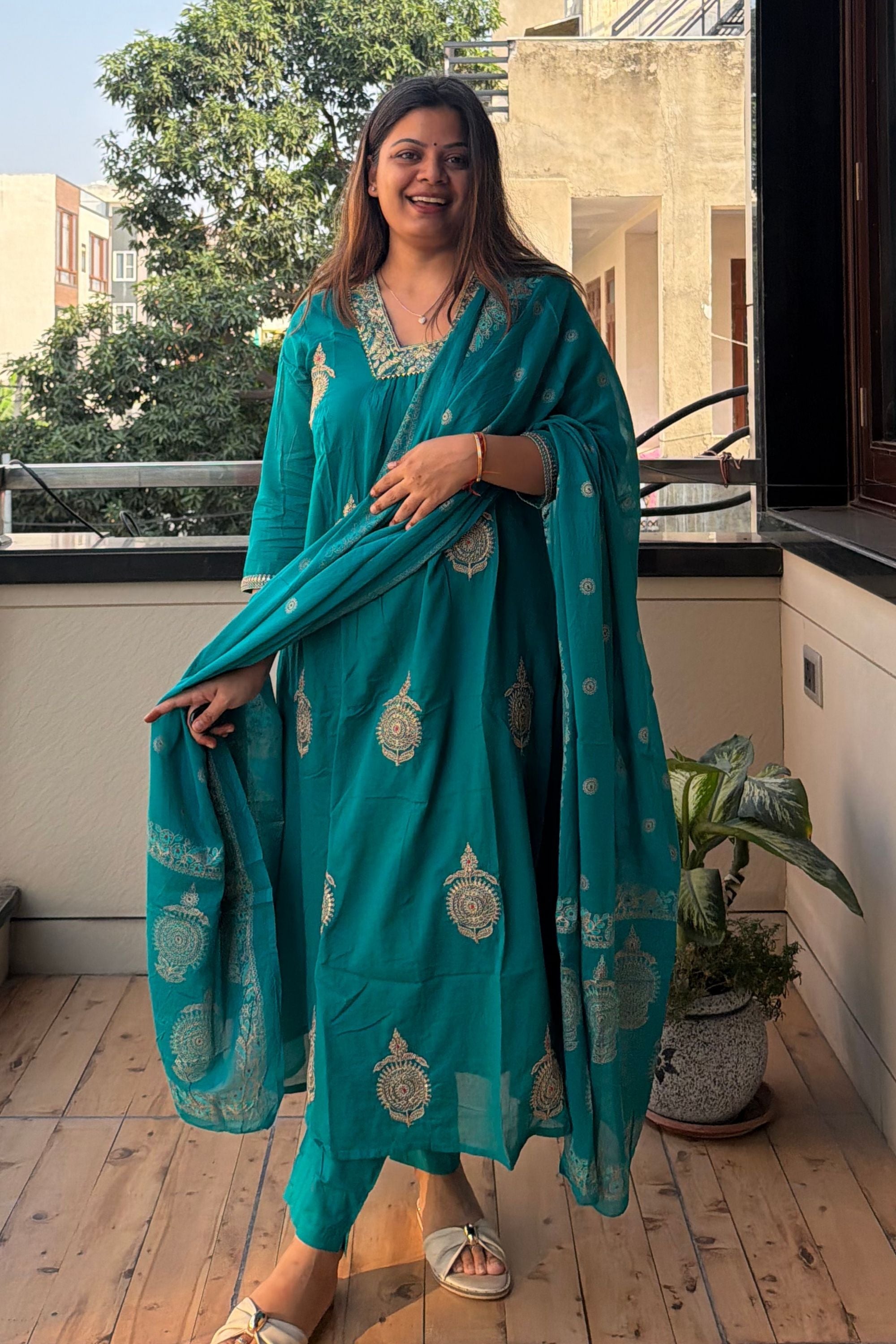 Dupatta Pant Set