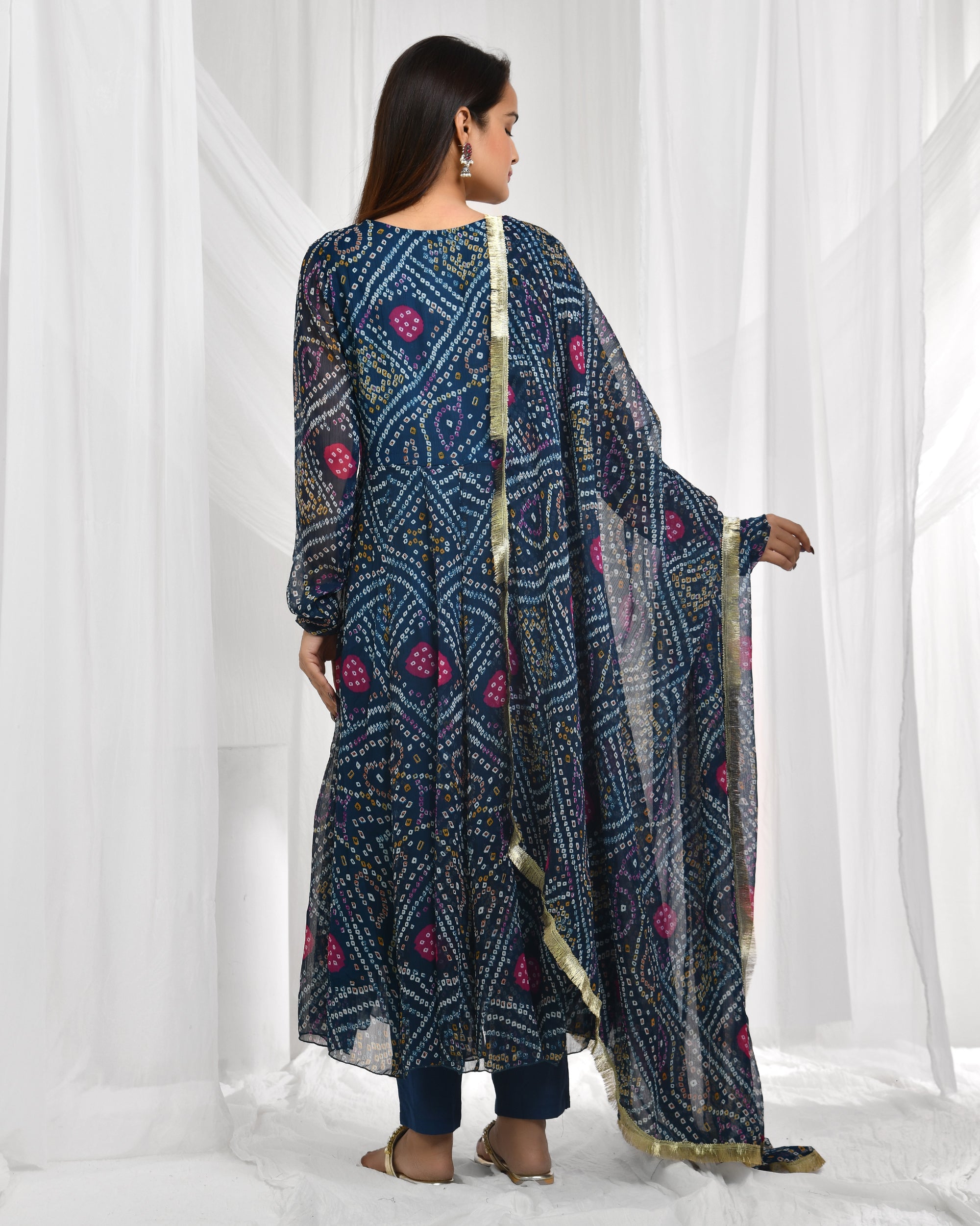 Bandhani Dupatta Pant Set