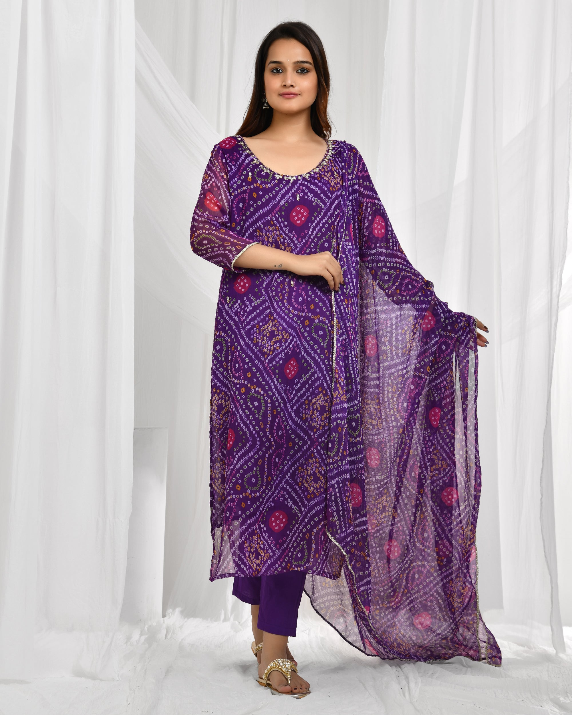 Bandhani Dupatta Pant Set