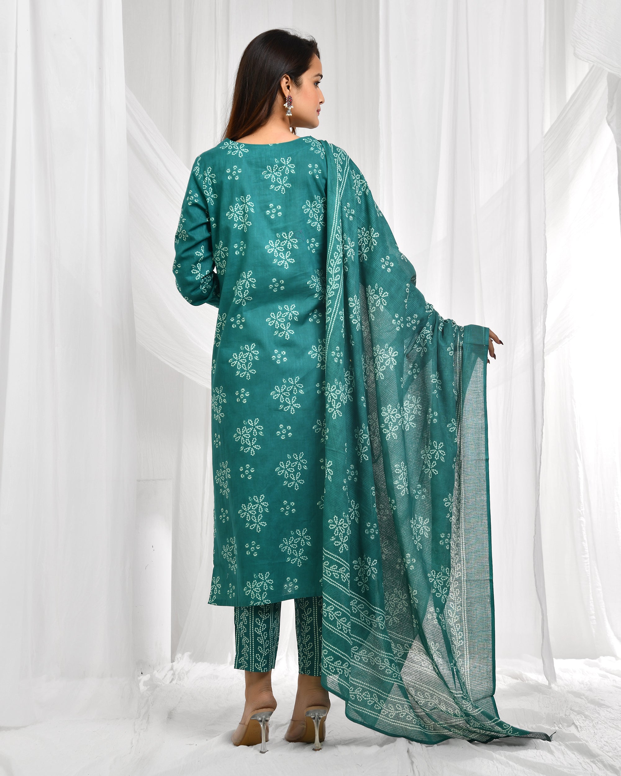 Churidar Sleeve Dupatta Pant Set