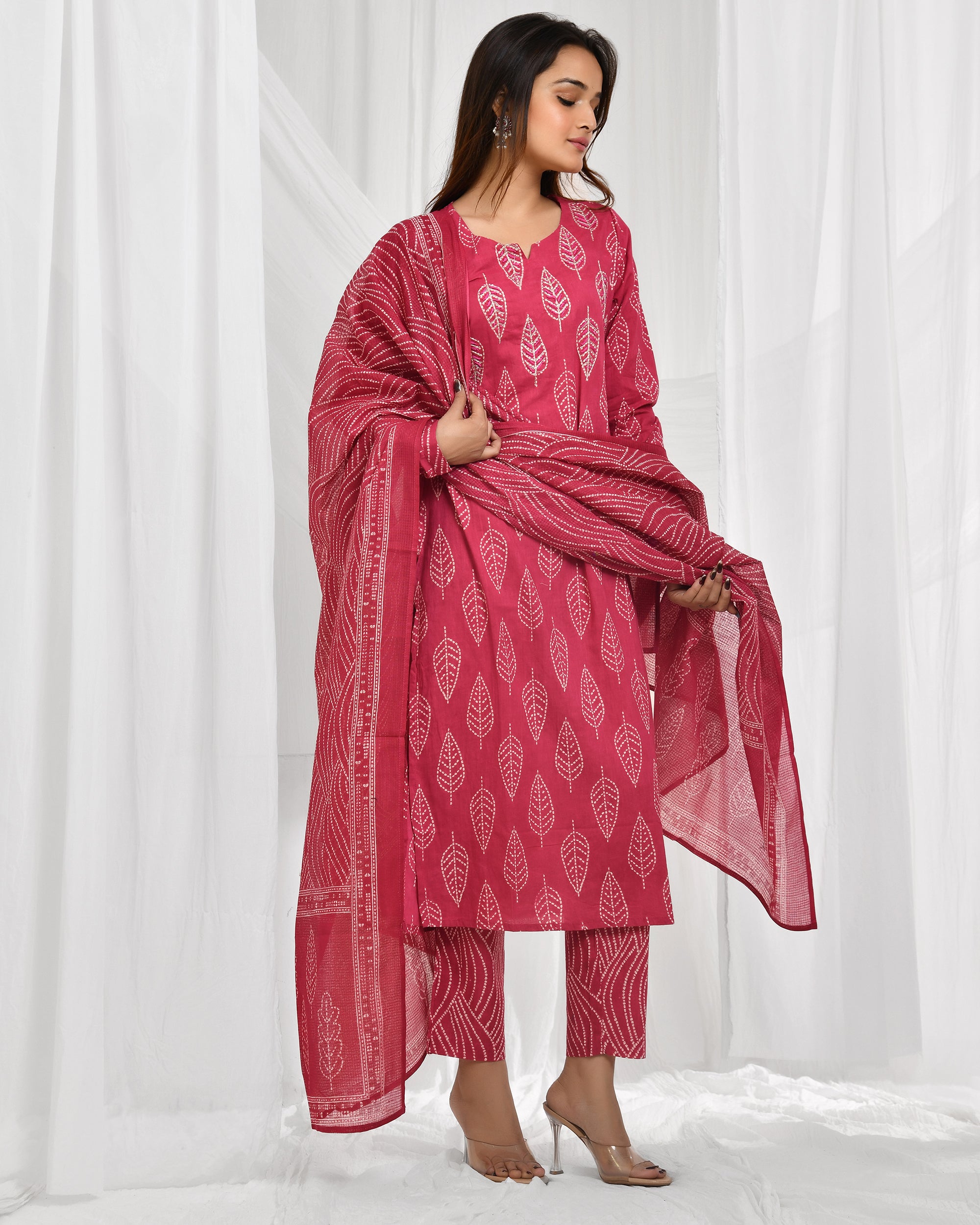 Churidar Sleeve Dupatta Pant Set