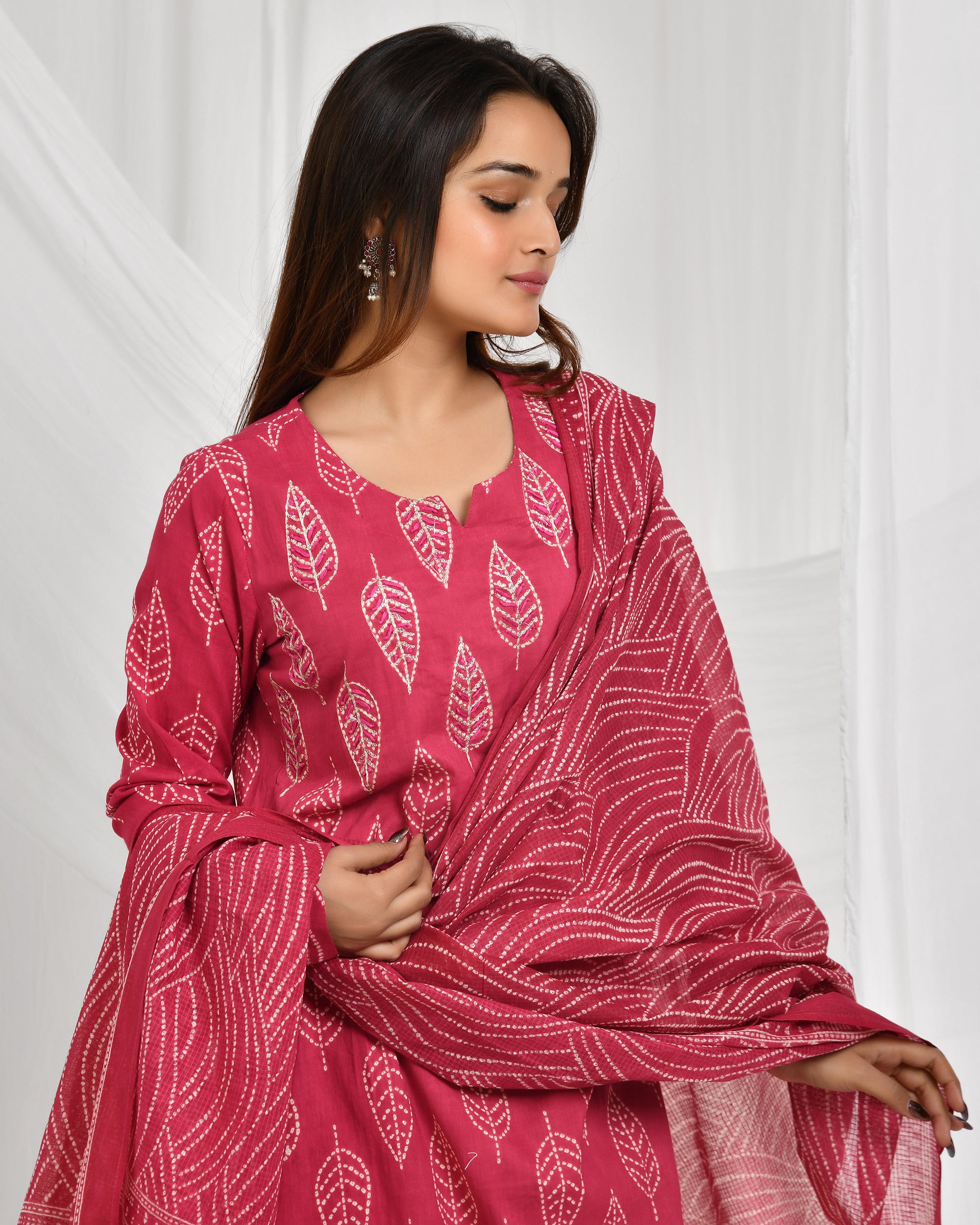 Churidar Sleeve Dupatta Pant Set