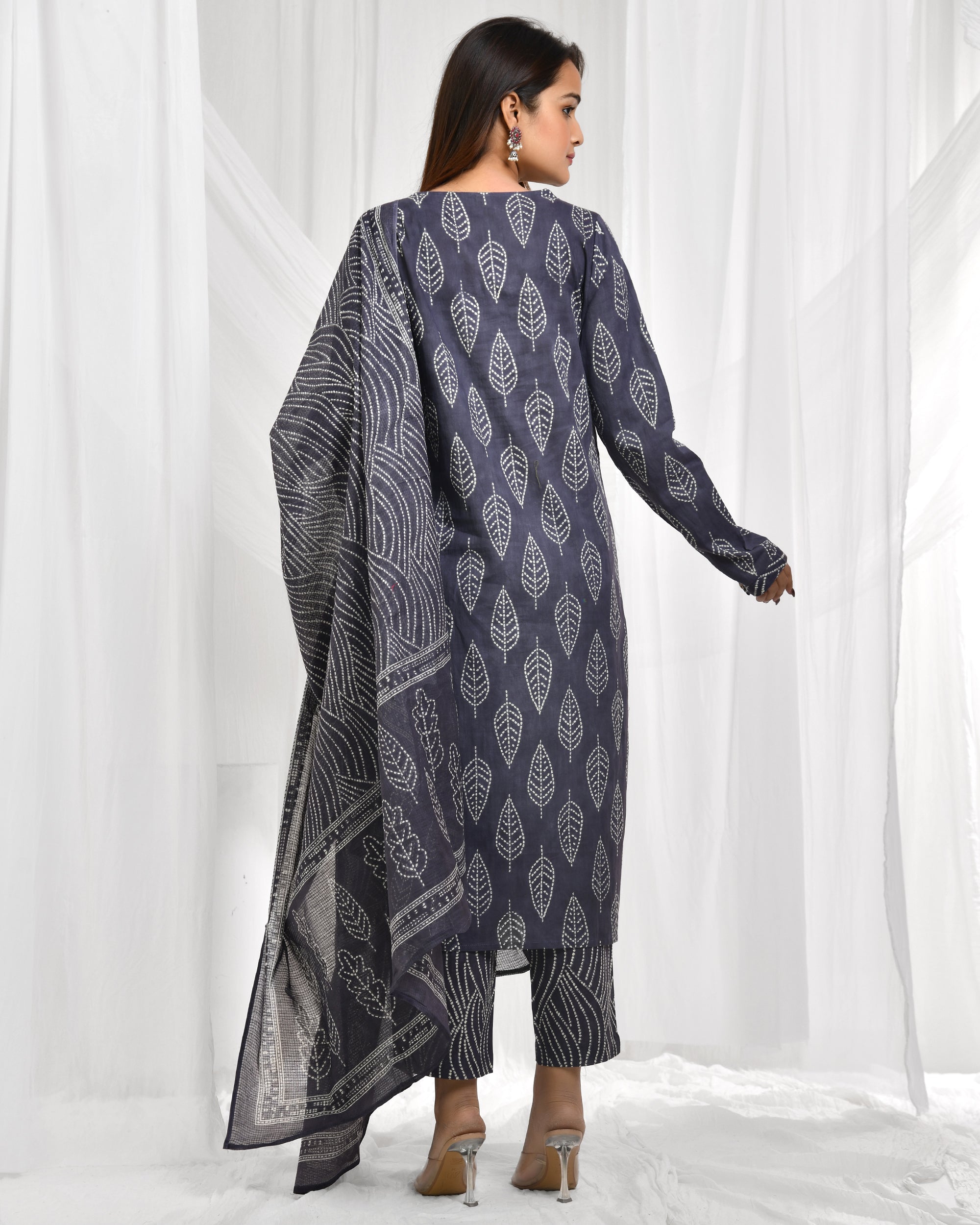 Churidar Sleeve Dupatta Pant Set