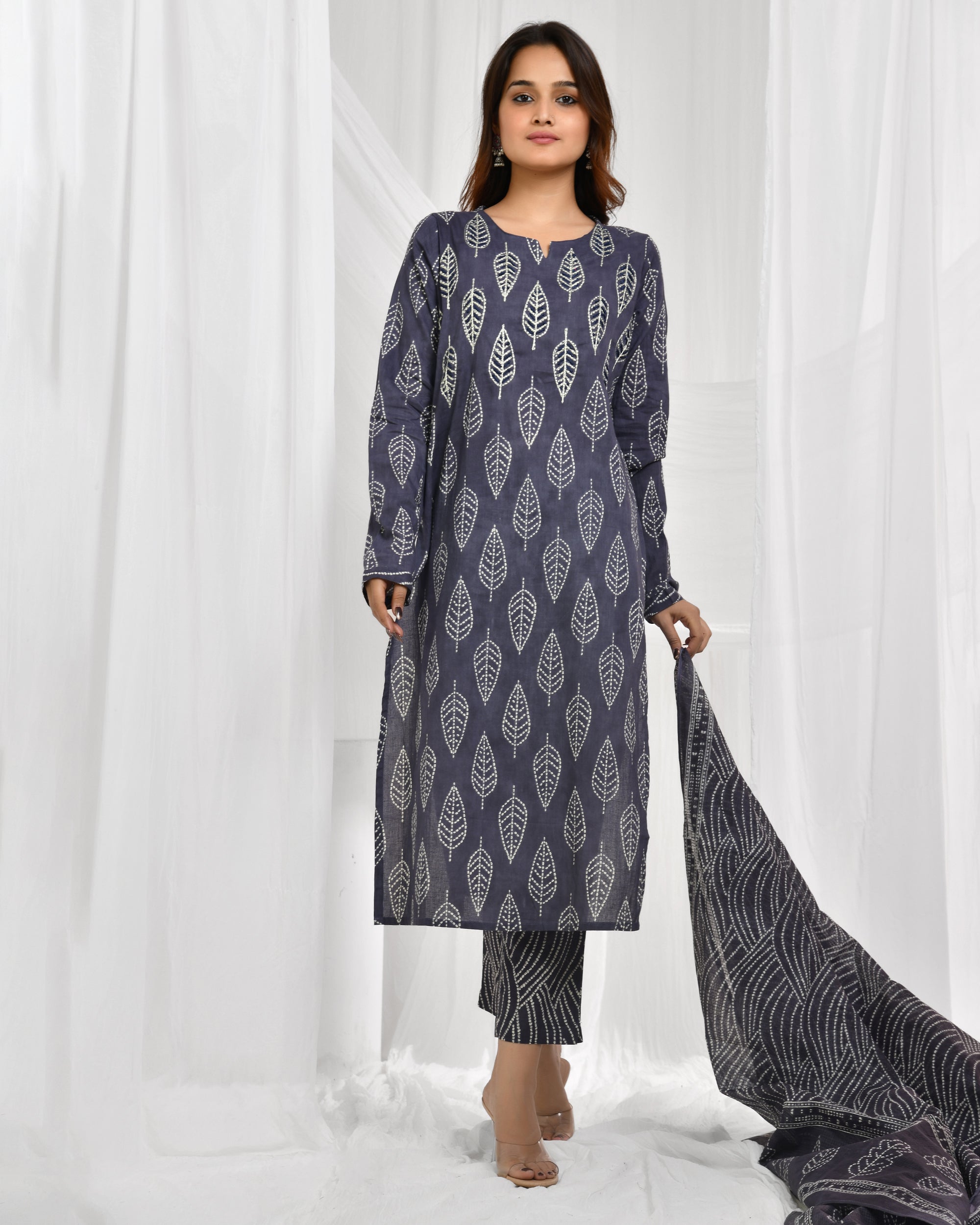 Churidar Sleeve Dupatta Pant Set