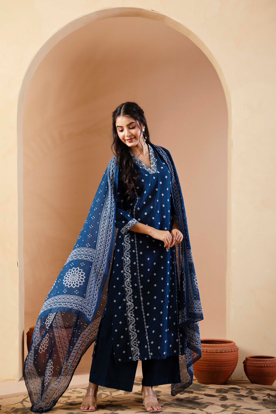 Bandhej Dupatta Pant Set