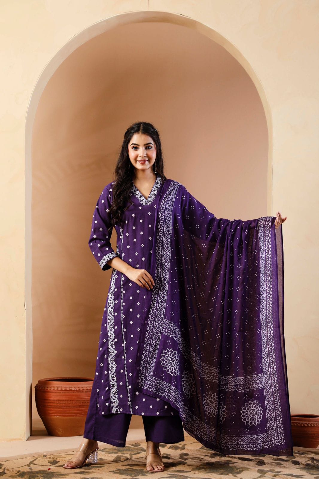 Bandhej Dupatta Pant Set